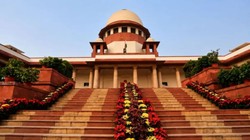 हाईकोर्ट में 62 तो जिला अदालत में क्यों नहीं? सुप्रीम कोर्ट ने जजों की रिटायरमेंट उम्र बढ़ाने पर राज्यों से मांगी रिपोर्ट