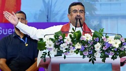 ‘साधु-संतों का अपमान करने वालों को जेल भेजा जाएगा’, धीरेंद्र शास्त्री का पुतला फूंके जाने से गुस्साए शुभेंदु अधिकारी