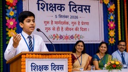 Teachers Day 2026 Speech in Hindi LIVE: शिक्षक दिवस पर शानदार भाषण, कविता और शायरी से ऐसे करें शुरुआत, मिलेंगी तालियां और वाहवाही