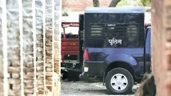 ‘प्लीज हमें जाने दो, हम फिर कभी नहीं आएंगे’, जमुई में नाबालिग लड़की-लड़के को रोककर मारपीट और छेड़छाड़, 7 पर FIR-3 गिरफ्तार