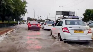 delhi ncr rains | red alert | heavy rains |
