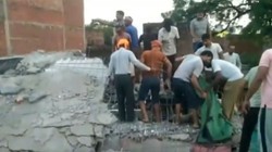 Fatehpur Cylinder Blast: फतेहपुर में सिलेंडर फटने से भरभराकर गिरा दो मंजिला मकान, 4 की मौत- VIDEO में दिखा दर्दनाक मंजर