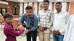 ‘हम परेशान लोगों को अपना पैसा देना चाहते हैं’, नेपाल बाढ़ का वीडियो देखकर दुखी हुआ मासूम अल्फाज शेख, DM को दी अपनी गुल्लक