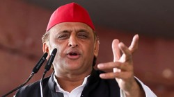 ‘जमीन और डिजिटल दोनों मोर्चों पर लड़नी होगी लड़ाई’, सपा कार्यकर्ताओं से बोले अखिलेश यादव
