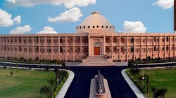 आठ राज्यों के हाई कोर्ट को मिले नए चीफ जस्टिस, केंद्र सरकार ने दी कॉलेजियम की सिफारिशों को मंजूरी