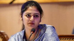 ‘तू इधर उधर की न बात कर ये बता कि काफिला क्यूं लुटा’, TMC के नाम-चुनाव चिह्न पर रोक के बीच सायोनी घोष की प्रतिक्रिया