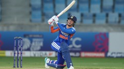 IND W vs HKC W: स्मृति मंधाना ने शतक ठोक रचा इतिहास, मिताली राज का वर्ल्ड रिकॉर्ड टूटा