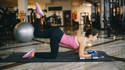 7 दिन में 5 किलो वजन कम करने का दावा! एक्सपर्ट से जानें क्या 4 मिनट का Tabata Workout वाकई इतना असरदार है?