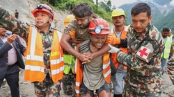 ‘हम आपको बचाने आ रहे हैं’… नेपाल में बड़ा रेस्क्यू, 9 दिन बाद सुरंग से 2 मजदूर जिंदा निकाले गए