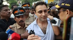‘नोटिस जारी करते समय दिमाग का इस्तेमाल नहीं किया गया’, बॉम्बे हाई कोर्ट पहुंचे एक्टर इमरान खान