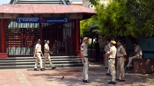 Delhi Metro, DMRC, Central Secretariat,