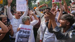 Chief Election Commissioner Gyanesh Kumar, 124 former IAS officers, former IFS officers open letter, Election Commission of India, Special Intensive Revision SIR, SIR voter list controversy,