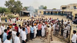 राजस्थान में सरकारी स्कूल का ताला तोड़कर किया गया युवक का अंतिम संस्कार, प्रधानाचार्य ने की पुलिस से शिकायत