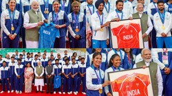 एशियन गेम्स के पदक विजेताओं से मिले पीएम मोदी, भारतीय क्रिकेट और हॉकी टीमों ने भेंट की टीम इंडिया की जर्सी