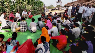 Rahul Gandhi Meets Tribal Families in Balaghat