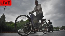 Aaj Ka Mausam LIVE Updates: दिल्ली-एनसीआर में मौसम ने ली करवट, कई इलाकों में झमाझम बारिश