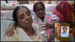 ‘मेरी आंखों के सामने मौत हो गई’, दिल्ली मेट्रो सीट विवाद में बेटे की मौत के बाद फूट-फूट कर रो पड़ीं मां, बताई आंखों देखी
