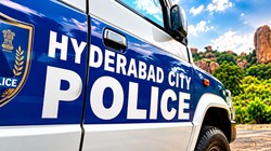 हुसैन सागर झील पर अब नहीं कटेगा बर्थडे केक, रात में जश्न पर पुलिस ने लगाया बैन; जानिए वजह