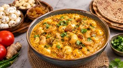 व्रत की थाली में शामिल करें टेस्टी और हेल्दी शाही ड्राई फ्रूट की सब्जी, जानिए रेसिपी