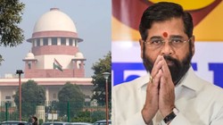 क्या दलबदलुओं को मिल सकता है पार्टी का चुनाव चिह्न? शिवसेना के मामले में सुप्रीम कोर्ट का कड़ा रुख | संपादकीय